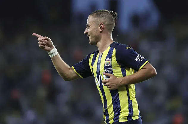 Pelkas için Ruslar devrede Fenerbahçe beklemede