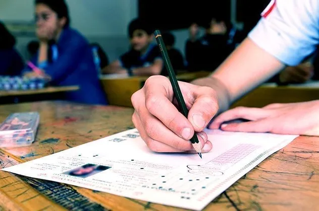 Son dakika: Küçükçekmece'de 12 öğrencinin YKS'de sınavdan erken çıkarılması ile ilgili ÖSYM'den açıklama!