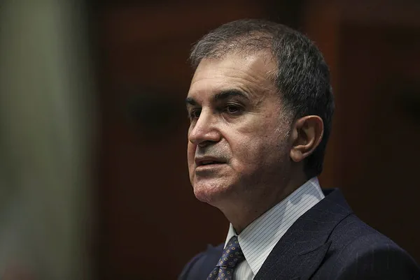 son-dakika-ak-parti-myk-sonrasi-omer-celikten-cok-onemli-aciklamalar-1608652324265.jpg Son dakika: AK Parti MYK sonrası Ömer Çelik, muhalafetin parlementer sisteme geri dönüş hayaline "cahillik" dedi-2