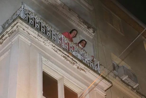Beyoğlu’nda korku dolu anlar! Art arda 2. yangın-2