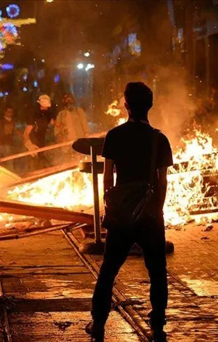 'Gezi Parkı'nda kirli odakların amacı neydi? İşte ağaç bahanesiyle kalkışılan darbe girişiminin kronolojisi