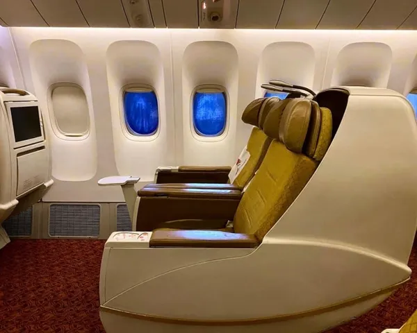 yok-artik-kopegi-icin-ucagin-business-class-bolumundeki-tum-koltuklari-satin-aldi-1632216521823.jpg Yok artık! Köpeği için uçağın business class bölümündeki tüm koltukları satın aldı-4