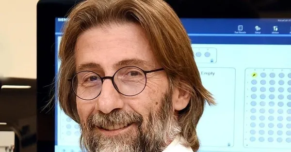 Prof. Dr. Ercüment Ovalı için tam gaz reklam çalışması