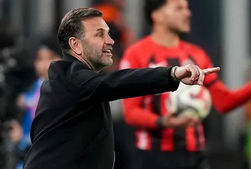 Okan Buruk'tan hakem isyanı ve Fenerbahçe derbisi için Osimhen açıklaması