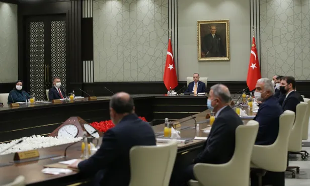 son-dakika-yeni-kabine-degisikligi-2021-listesi-hangi-bakanlar-degisti-yeni-bakanlar-kimlerdir-1618959434178.jpg Son dakika: Yeni kabine değişikliği 2021 listesi! Hangi bakanlar değişti? Yeni bakanlar kimlerdir?-3