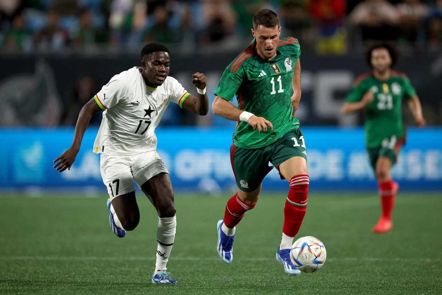 Atletico Madrid'in yıldızı Galatasaray'a! Yeni çilek bulundu - 15