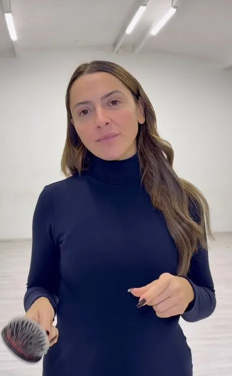 hadise-filtresiz-ve-dogal-haliyle-gundem-oldu-1767692336667.jpg Hadise filtresiz ve doğal haliyle gündem oldu-7