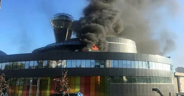 Üsküdar’da bilim merkezinde yangın
