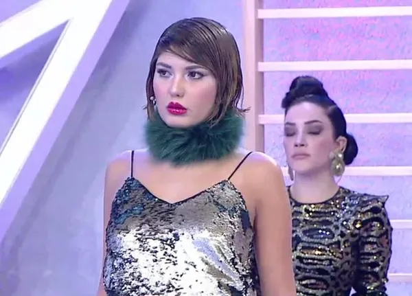 bahar-candan-kimdir-kac-yasinda-doya-doya-modaya-geri-donen-bahar-candanin-alisveris-harcamasi-1605616989546.jpg Bahar Candan kimdir, kaç yaşında? Doya Doya Moda’ya geri dönen Bahar Candan’ın alışveriş harcaması…-3