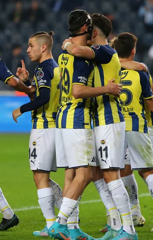 Özel Haber I Fenerbahçe'de yeni sezon öncesi büyük temizlik! 6 isimle yollar ayrılıyor