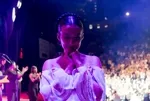 Melike Şahin’den doğum öncesi son konser: "Aşırı tuhaf hisler yaşıyorum"