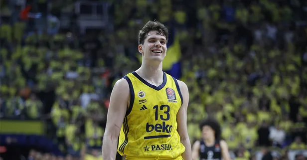 Tarık Biberovic 3 yıl daha Fenerbahçe Beko'da