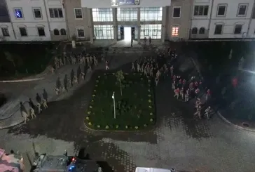 Atanan öğretmenleri dolandırdılar!