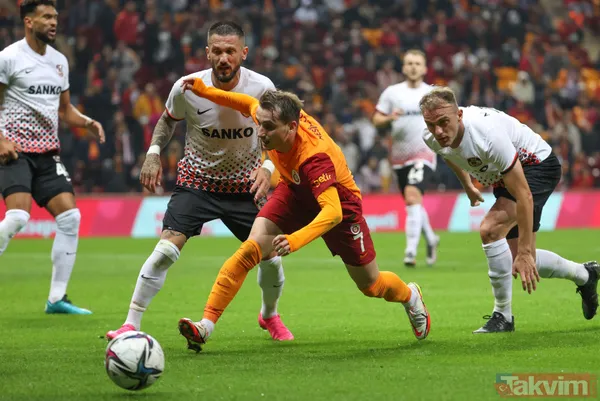 Galatasaray - Gaziantep FK maçı sonrası çarpıcı yorum: Türkiye'de hakem olayı var - 11