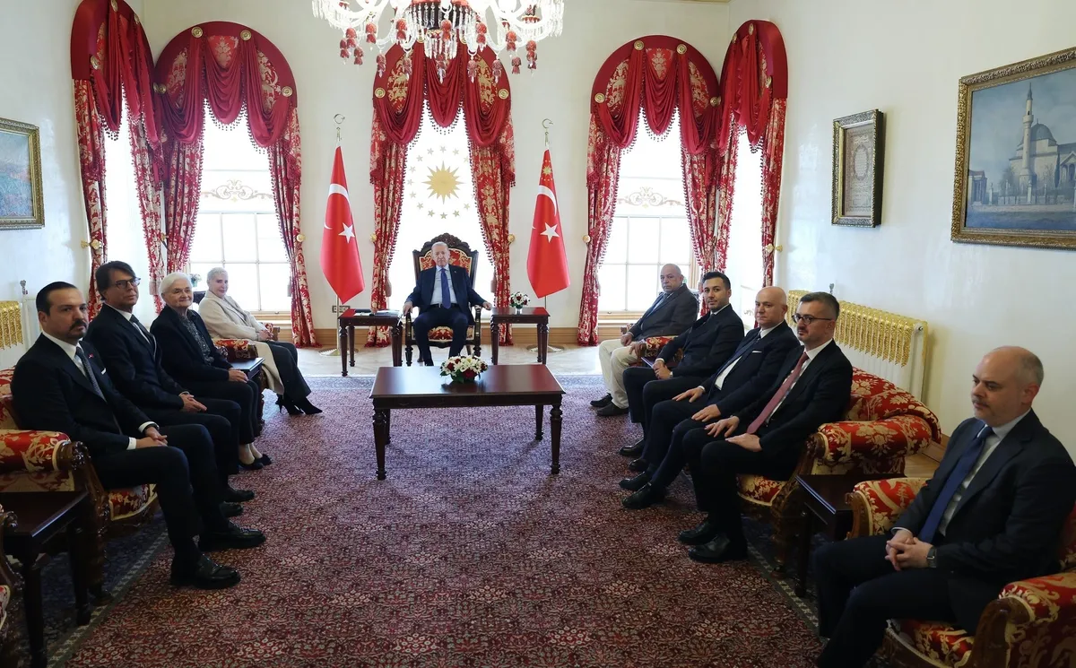 27-mayis-darbesinin-66-yili-baskan-erdogan-adnan-menderesin-ailesini-kabul-etti-1779792564683.jpeg 27 Mayıs darbesinin 66. yılı: Başkan Erdoğan Adnan Menderes'in ailesini kabul etti-2