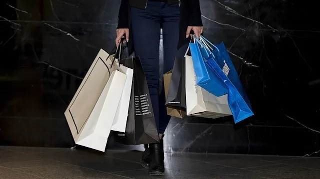 kasim-indirimleri-mercek-altinda-tuketiciyi-aldatanlara-13-milyonluk-ceza-kesildi-1766299781608.jpeg Kasım indirimleri mercek altında: Tüketiciyi aldatanlara 13 milyonluk ceza kesildi-2