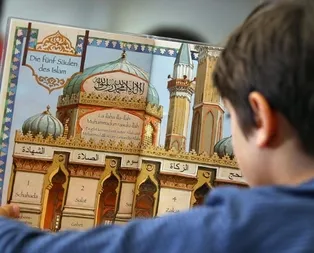 Alman gazetesi Süddeutsche Zeitung, FETÖnün maskesini düşürdü