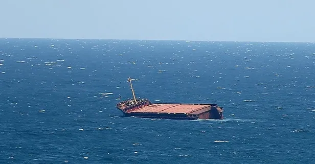 Son dakika: Çin'de yük gemisi battı: 2 ölü