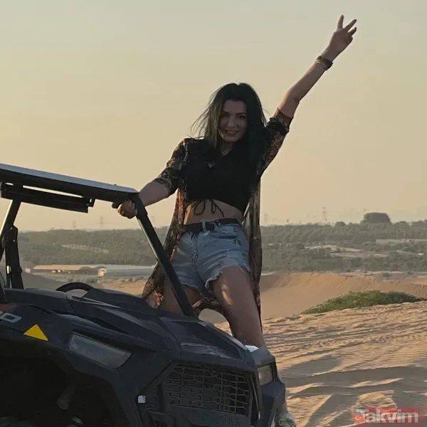 Aleyna Tilki çölde cesur pozlar verdi annesi Havva Öztel’den hamle gecikmedi! İddialı paylaşımıyla kızını gölgede bıraktı - 7