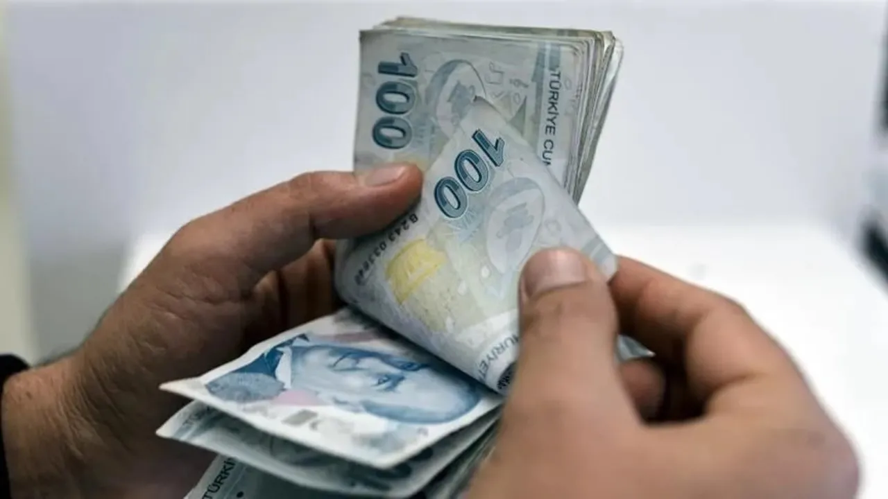Evde çalışanlara emeklilik imkanı! Uygulama nasıl yapılıyor? Ne kadar prim ödeyecek?