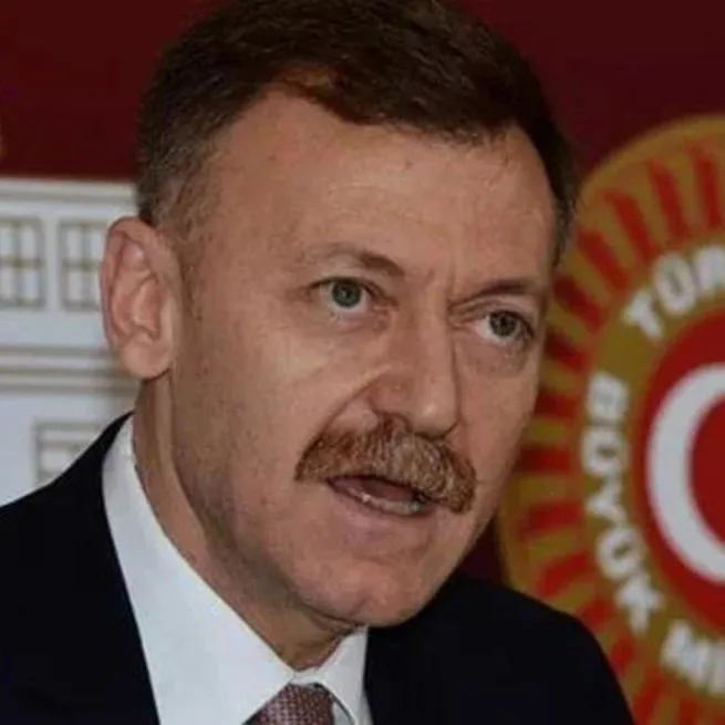 CHPde Kılıçdaroğluna dokunan yanıyor! Kabul edelim seçimlerde ağır yenilgi aldık diyen Aytuğ Atıcı görevden alındı