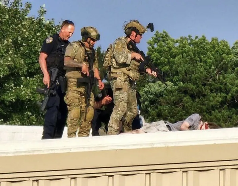 Donald Trump'a suikast girişiminin şifreleri bir bir çözülüyor | FBI suç unsurlarının fotoğrafını yayınladı-7