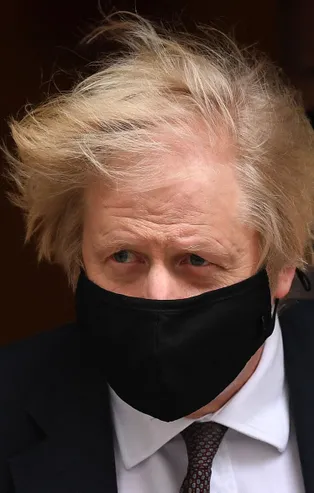 İngiltere Başbakanı Johnson itibarı zedelenen Oxford-AstraZeneca aşısı için devrede!