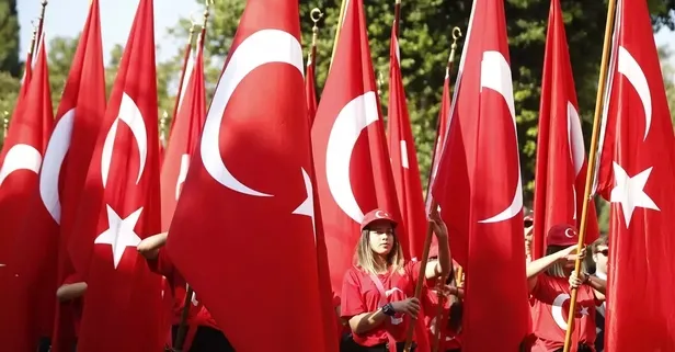 29 Ekim 2023 hangi güne denk geliyor? 28 Ekim Cumartesi tatil mi, yarım gün mü, ek mesai yazılır mı? İşte 2024 resmi tatil günleri-5