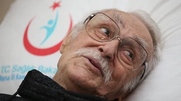 Son dakika: Evinde fenalaşan Eşref Kolçak hastaneye kaldırıldı!-1