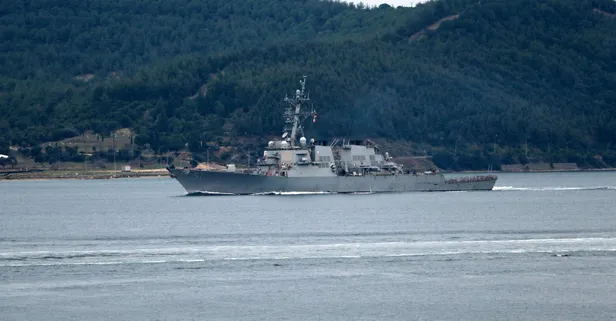 ABD savaş gemisi 'USS Arleigh Burke' Çanakkale Boğazı'ndan geçti