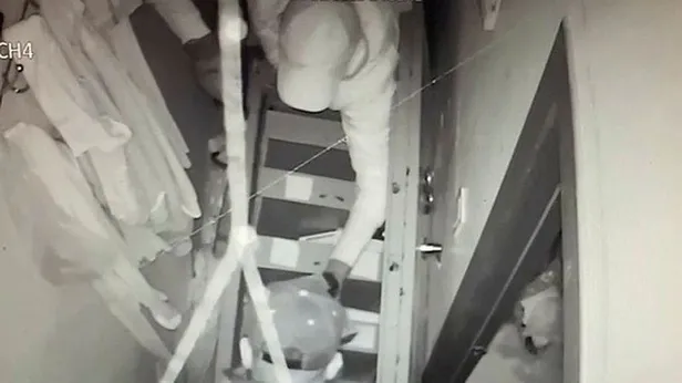 İstanbul Sultangazi'de hırsızlar duvarı delip dükkana girdiler! 450 bin TL'lik malzemeyi çaldılar-6