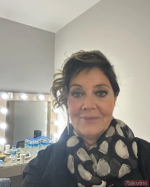 7 yıl evli kalmışlar! Tilbe Saran’ın eski eşi bakın kim çıktı! Yalı Çapkını’nda Seyran'ın psikoloğunu canlandıran Tilbe Saran meğer... - 4