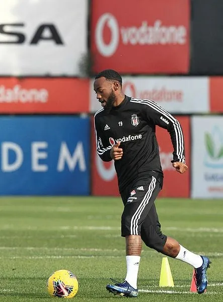 Pınar Karşıyaka Hereda San Pablo Burgos'a 5 sayı farkla yenildi (Yurttan ve dünyadan spor gündemi)-16