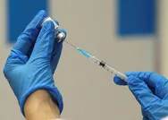 Gözler Bilim Kurulundan çıkacak kararda! BioNTech aşısında 3. doz kime ne zaman yapılacak?