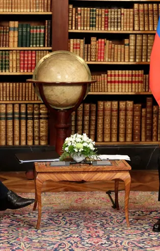 Rusya’dan Biden’a yanıt: Tedavi olsa iyi olur