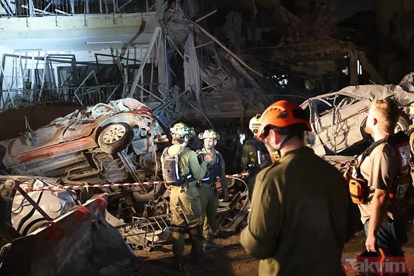 İran'dan İsrail'e misilleme! Füzeler yağdı binalar yıkıldı | İşte yıkımdan kareler - 43