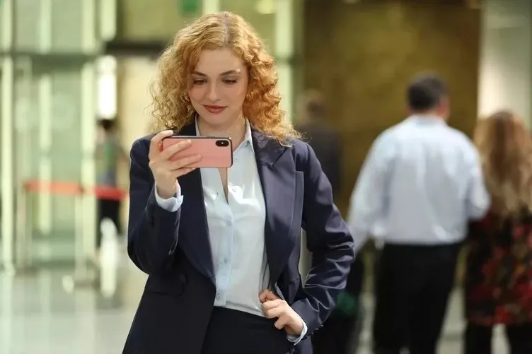 uraz-kaygilaroglu-yeni-sezonda-bakin-hangi-dizide-sakla-beninin-metesiydi-duyan-saskina-donuyor-1724618734387.jpeg Uraz Kaygılaroğlu yeni sezonda bakın hangi dizide! Sakla Beni'nin Mete'siydi... Duyan şaşkına dönüyor-7