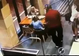 Avustralya'da başörtülü hamile kadına alçak saldırı! Darp edilen kadın hastaneye kaldırıldı...