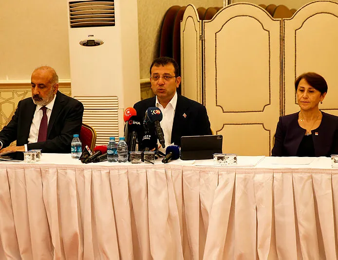 CHP’li Ekrem İmamoğlu sırtını HDP’ye yasladı!