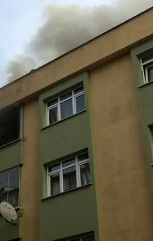 Sultangazi'de yangın paniği!