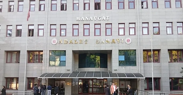 CHP'li Manavgat Belediyesi’nde yolsuzluk operasyonu: 41 sanık hakim karşısında