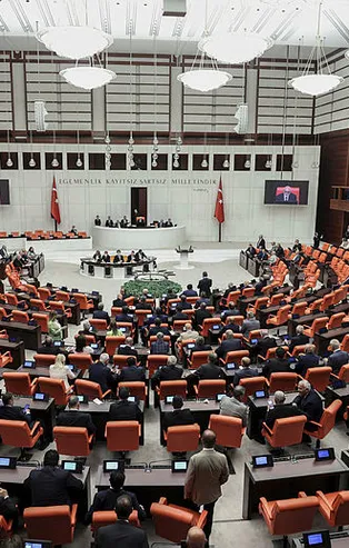 CHP'de olağanüstü fire! İmza verdiler Meclis'e gitmediler