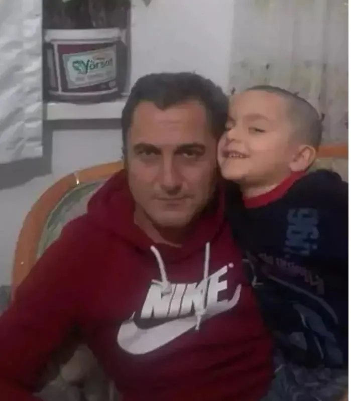 ankarada-9-yasindaki-tunahan-kopek-saldirisina-ugramisti-hayvantapar-kadindan-skandal-aciklama-once-siz-saldir-1702311781480.jpeg Ankara'da 9 yaşındaki Tunahan köpek saldırısına uğramıştı! 'Hayvantapar' kadından skandal açıklama: Önce siz saldırıyorsunuz-5