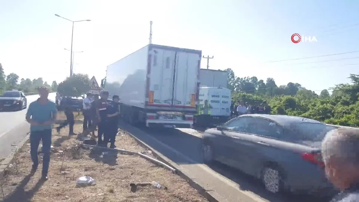 Samsun'da trafik kazası: 1 ölü, 2 ağır yaralı