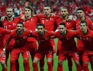 Şenol Güneş'ten flaş karar! Eleştirilerin odağı olan o isim Moldova maçında yok!
