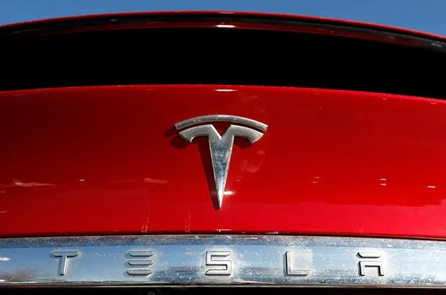 Son dakika: ABD`li elektrikli otomobil şirketi Tesla'ya şok!