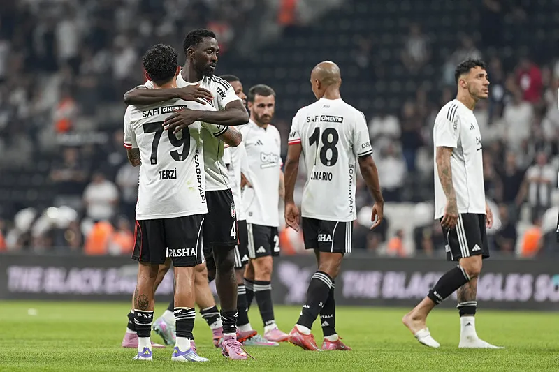 Sergen Yalçın ile siftah zamanı! Beşiktaş'ın Alanyaspor maçı 11'i netleşti - 4
