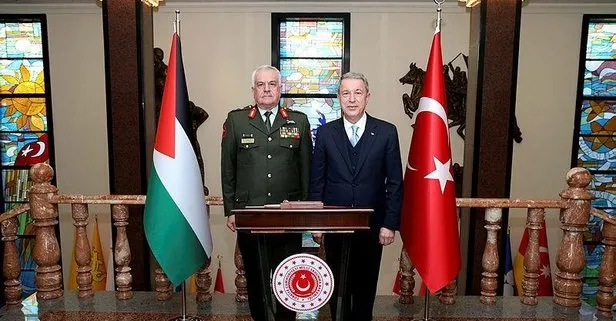 Milli Savunma Bakanı Akar, Ürdün Genelkurmay Başkanını Yusuf el-Huneyti’yi kabul etti