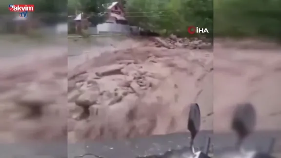 Hindistan’da sel: En az 40 ölü, 120’den fazla yaralı