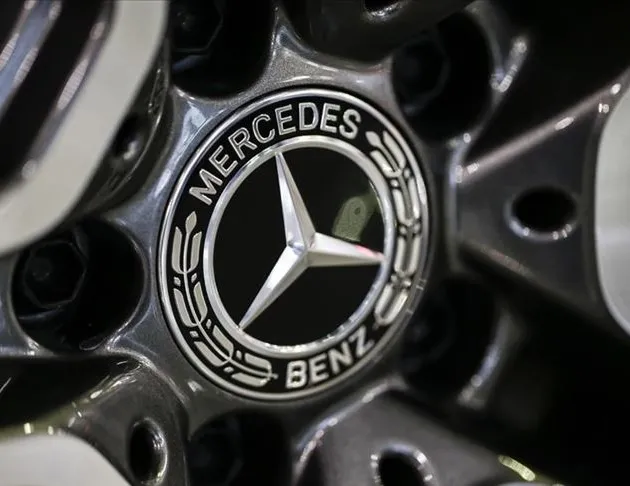 Otomotiv devinden şok karar! 300 bin araç geri çağrıldı